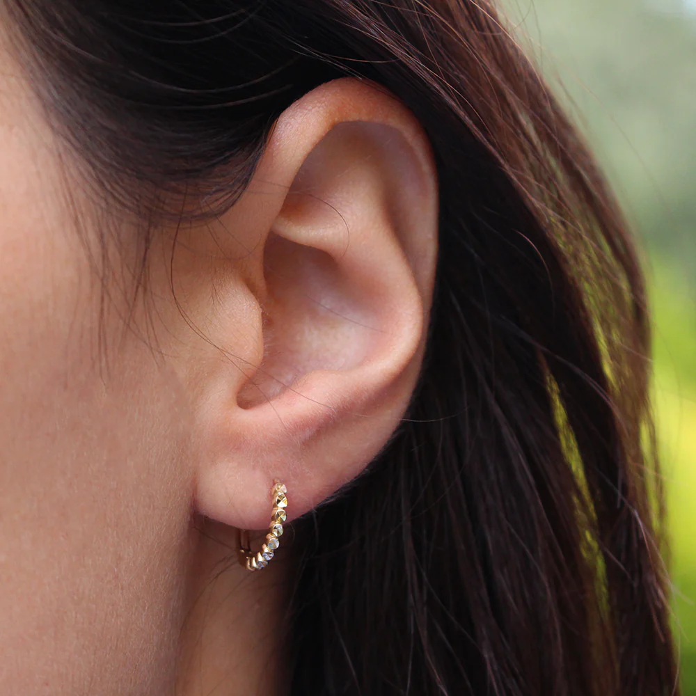 9ct Yellow Gold Hoop Patterned Earrings - Image 3