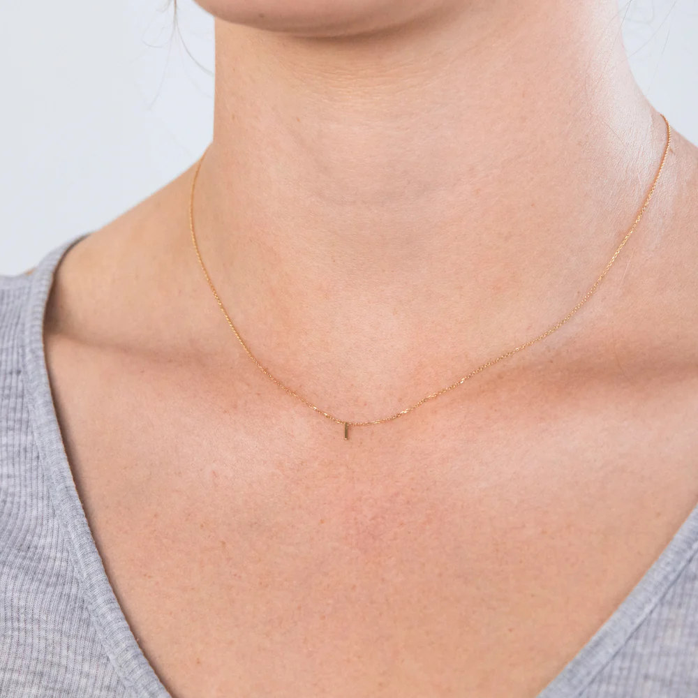 9ct Yellow Gold Initial "I" Pendant On 43cm Chain - Image 2