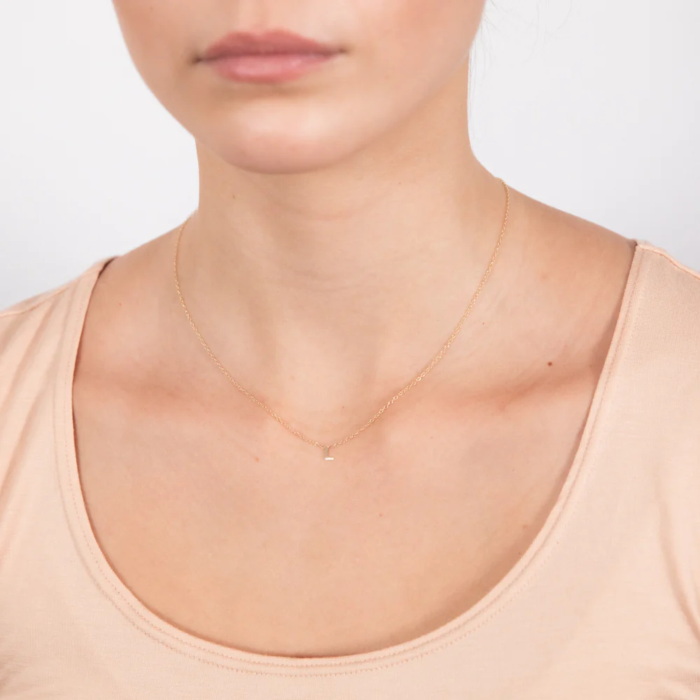 9ct Yellow Gold Initial "L" Pendant On Chain - Image 2