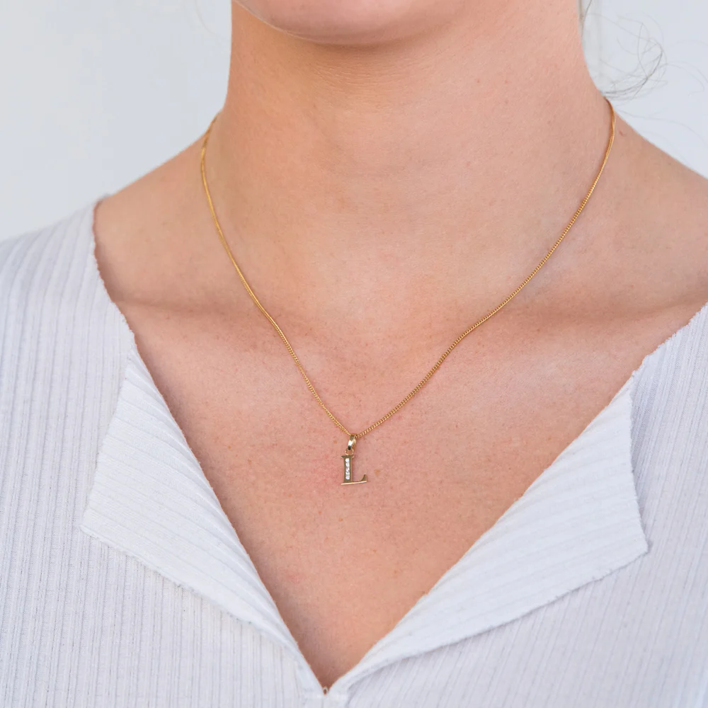 9ct Yellow Gold Initial L Zirconia Pendant - Image 2