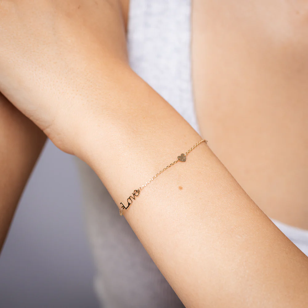9ct Yellow Gold Love Heart 19cm Bracelet - Image 5