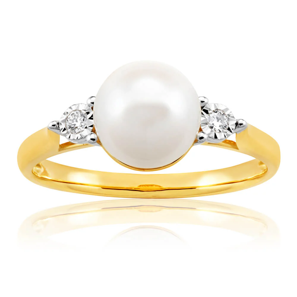 9ct Yellow Gold Magnificent 2 Diamonds + Pearl Ring