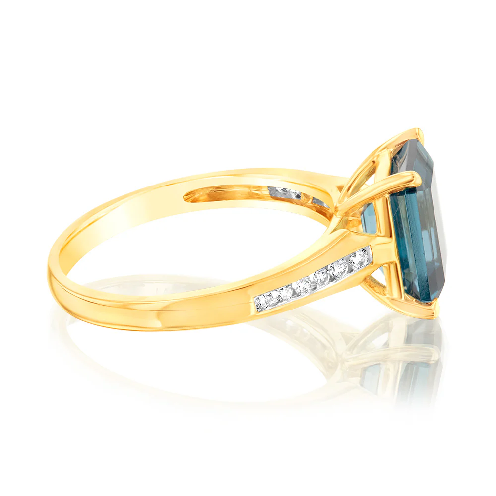 9ct Yellow Gold Natural London Blue Topaz and Channel Set Diamond Ring - Image 2