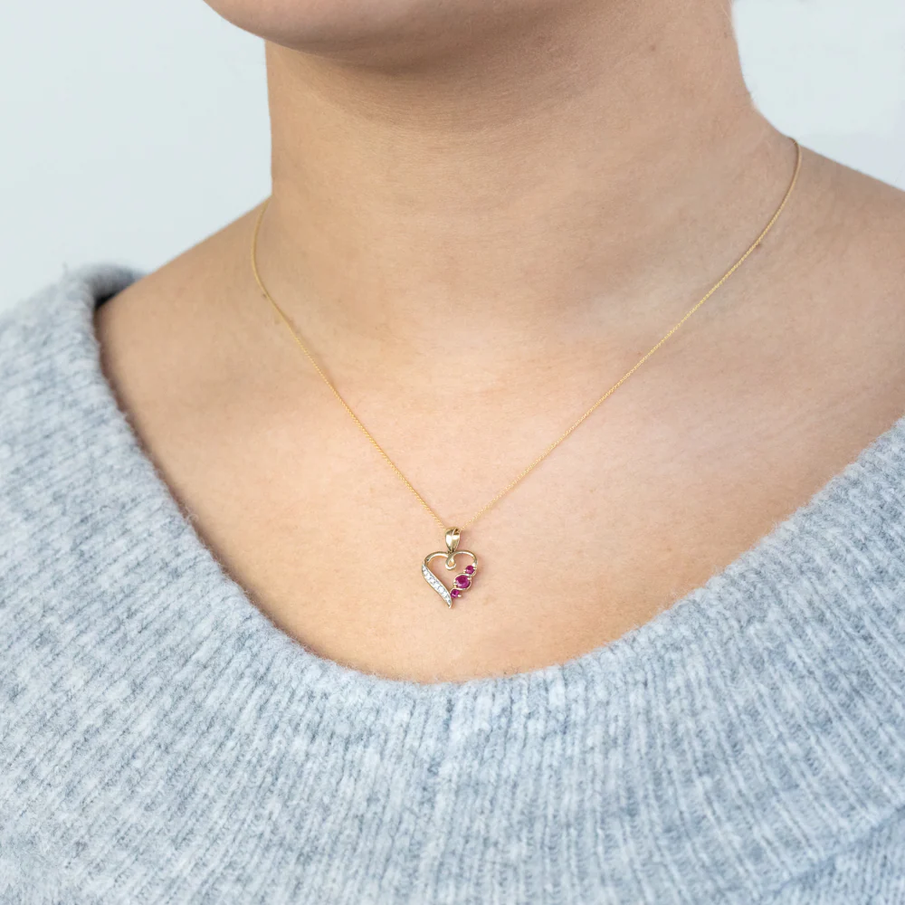 9ct Yellow Gold Natural Ruby & Diamond Heart Pendant On 45cm Chain - Image 2