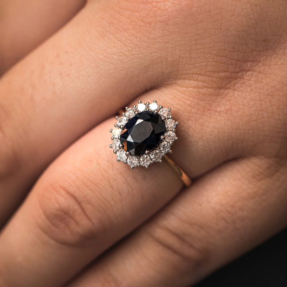 9ct Yellow Gold Natural Sapphire 2.50 Carat 9X7mm Oval with 0.50 Carat Diamonds Ring - Image 5