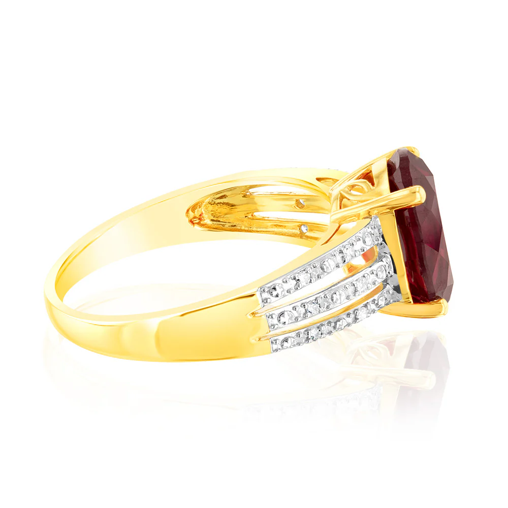 9ct Yellow Gold Oval Created Ruby and Diamond Ring - Image 2