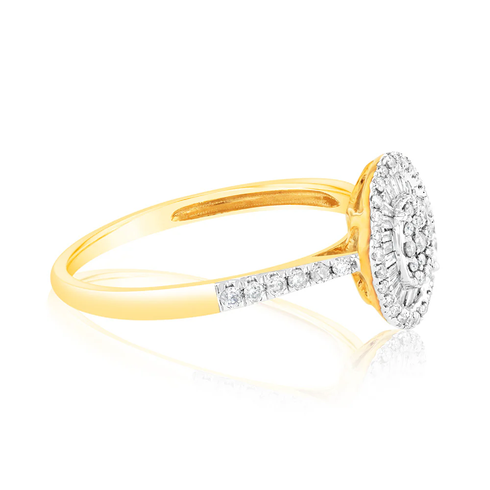 9ct Yellow Gold Oval Shaped Ring in 0.30 Carat Natural Diamonds - Image 2