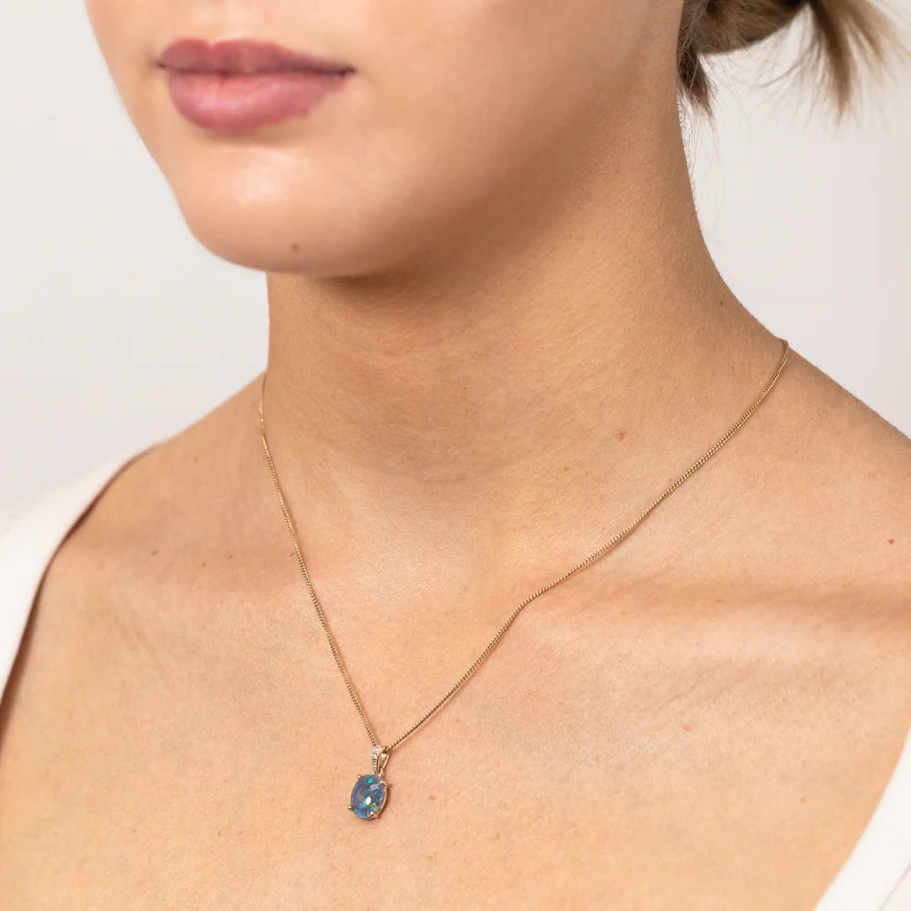 9ct Yellow Gold Oval Triplet Opal Diamond Pendant - Image 2