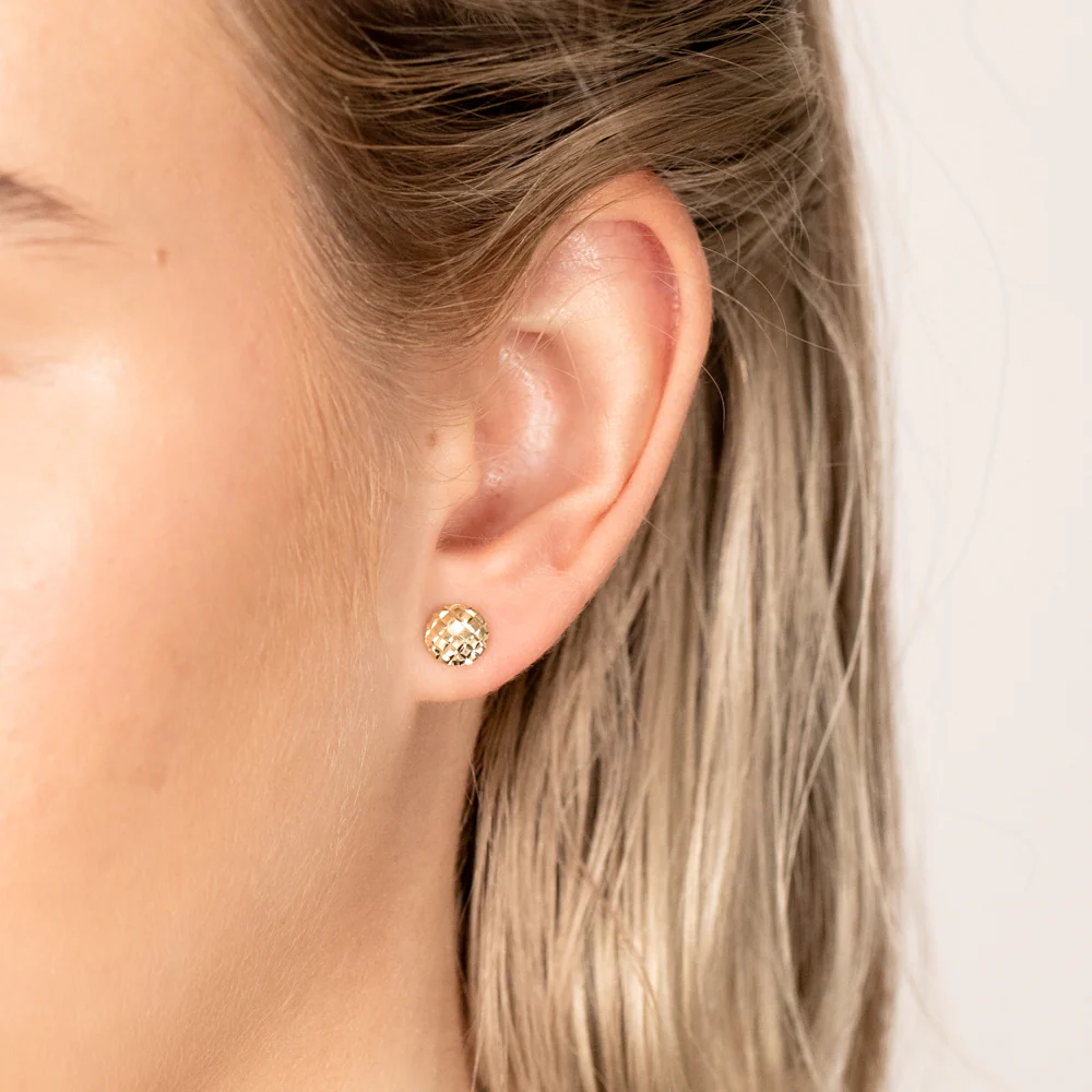 9ct Yellow Gold Patterned Round Disc Stud Earrings - Image 2