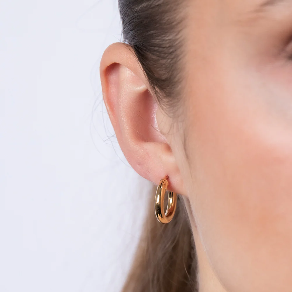 9ct Yellow Gold Plain Hoop Earrings - Image 3