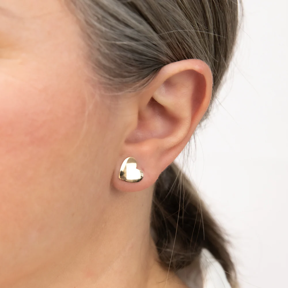 9ct Yellow Gold Polished Heart Stud Earrings - Image 2