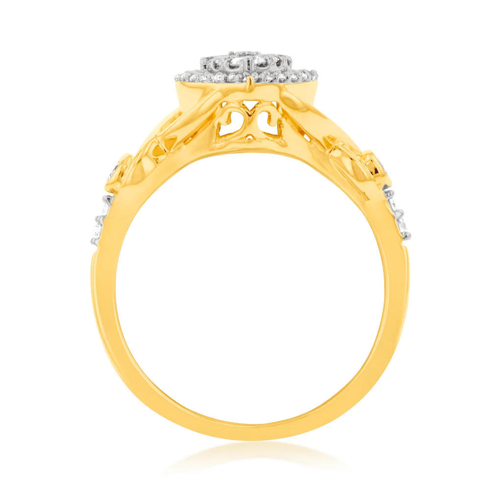 9ct Yellow Gold Ring with 1/2 Carat of Diamonds - Image 2