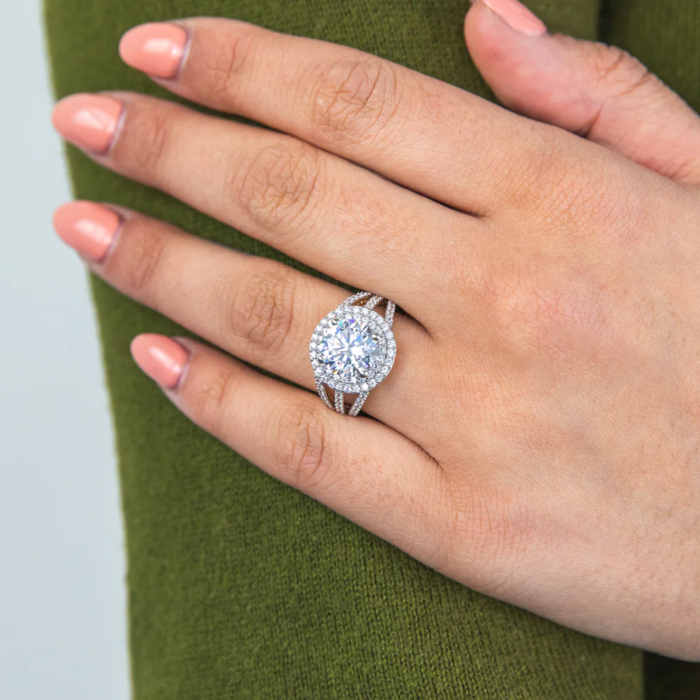 9ct Yellow Gold Round Double Halo Zirconia Split Band Ring - Image 3