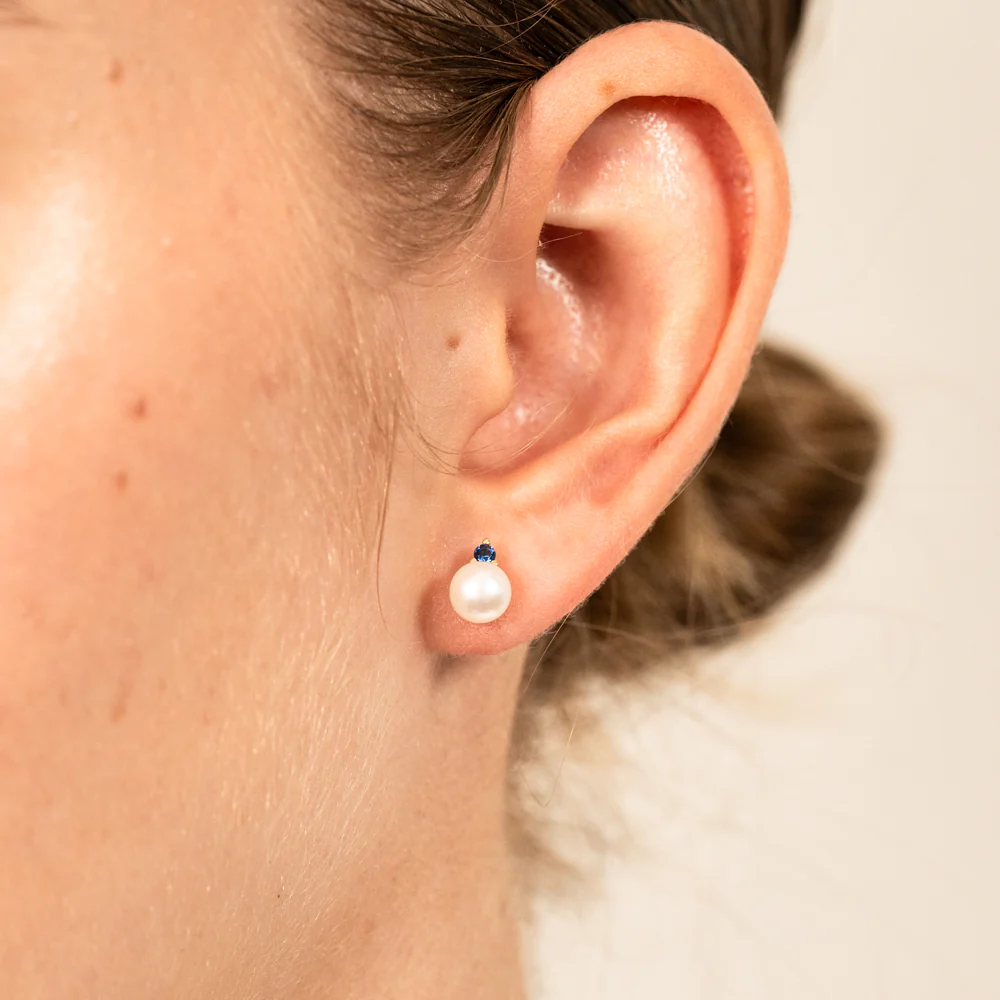 9ct Yellow Gold Sapphire Blue Zirconia And Fresh Water Pearl Stud Earrings - Image 2
