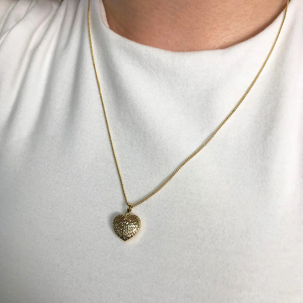 9ct Yellow Gold Scroll Heart Pendant - Image 2