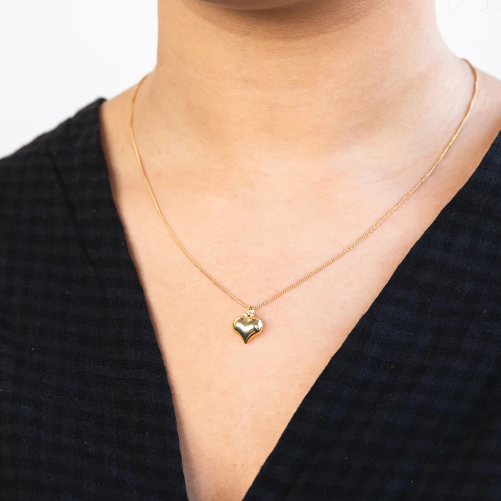 9ct Yellow Gold Silverfilled Heart Charm Pendant - Image 2