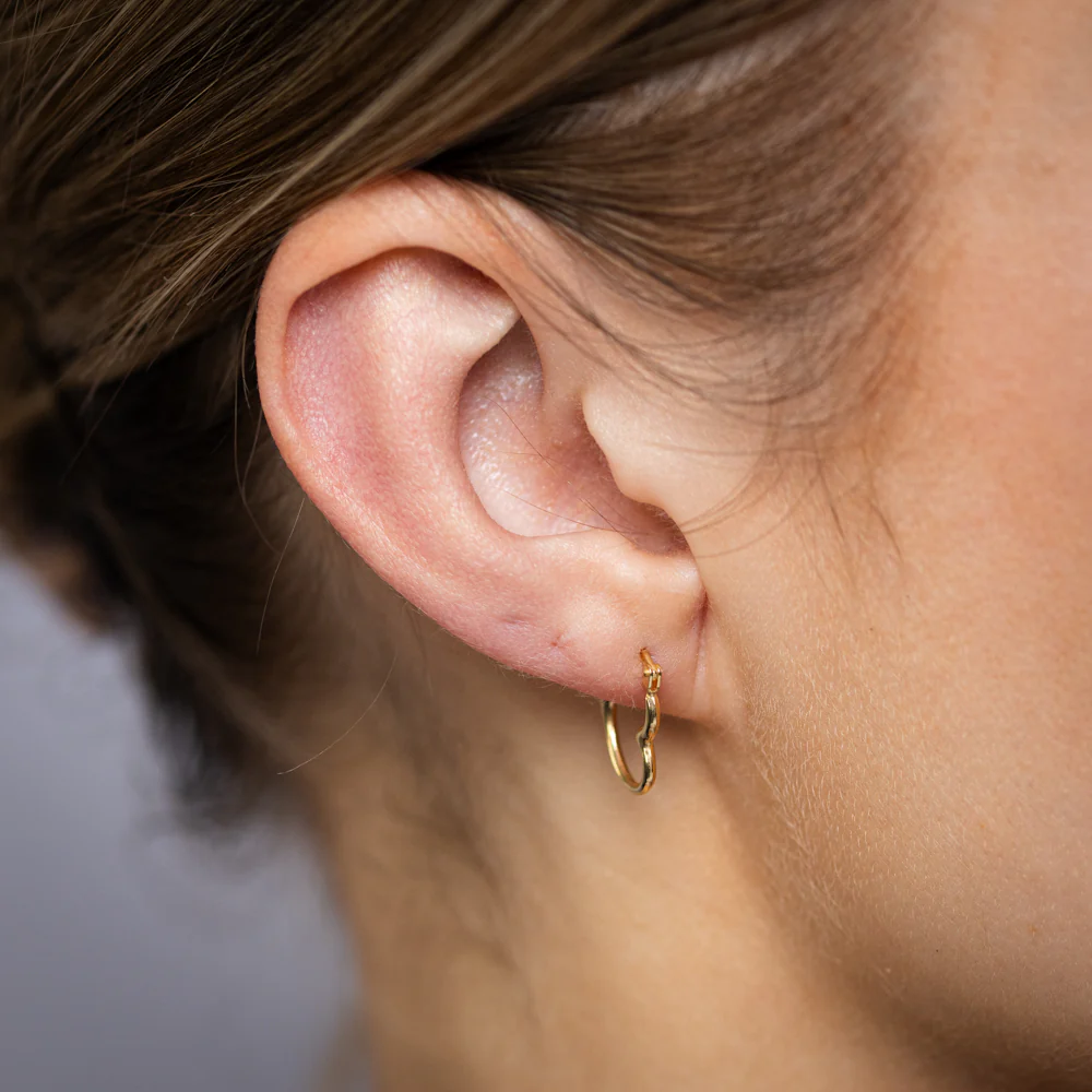 9ct Yellow Gold Silverfilled Heart Shaped Hoop Earrings - Image 2