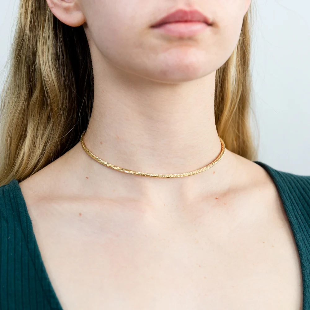 9ct Yellow Gold Sparkling Memory Omega 33+5cm Choker Chain - Image 3