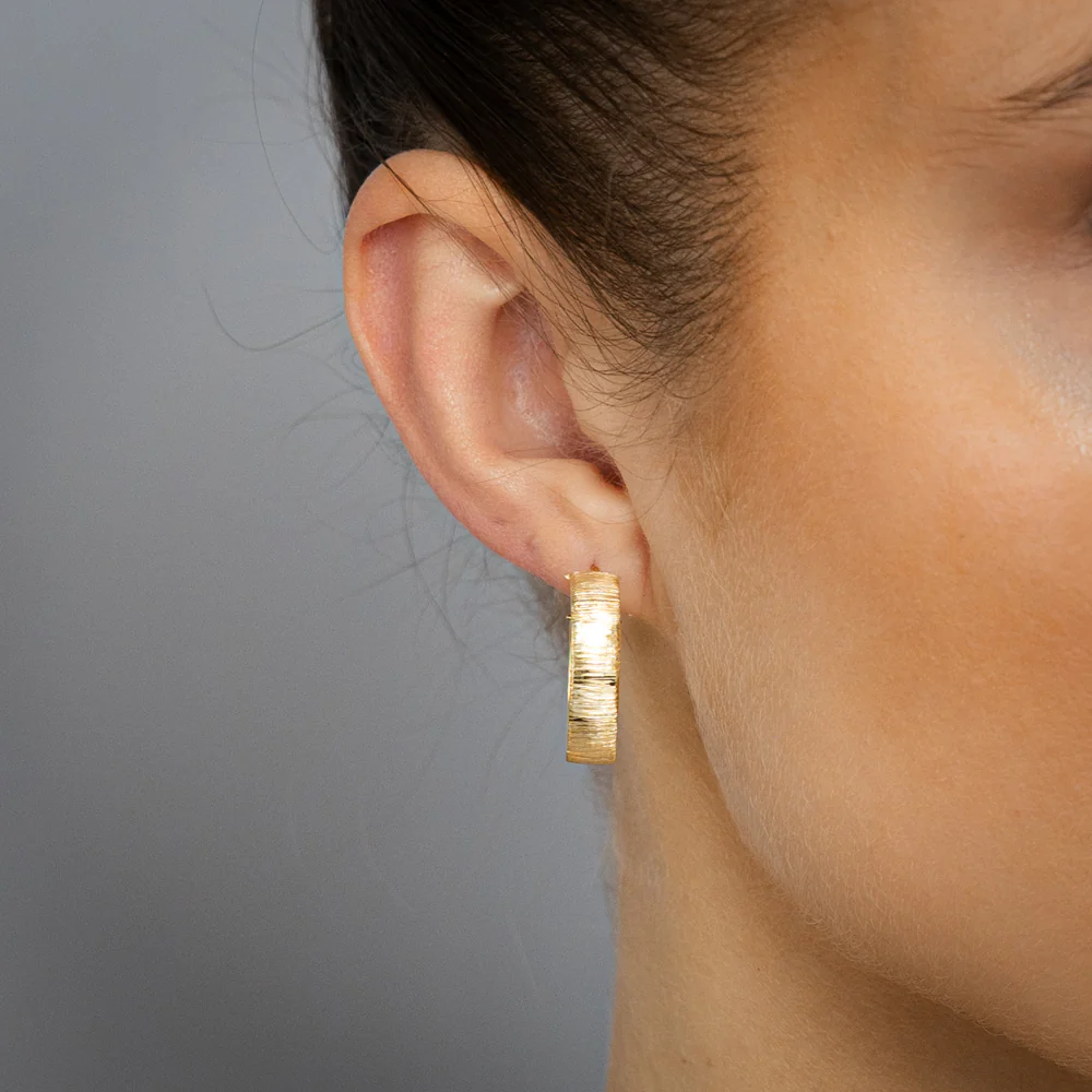 9ct Yellow Gold Textured Matte 3/4th Hoop Earrings - Image 2