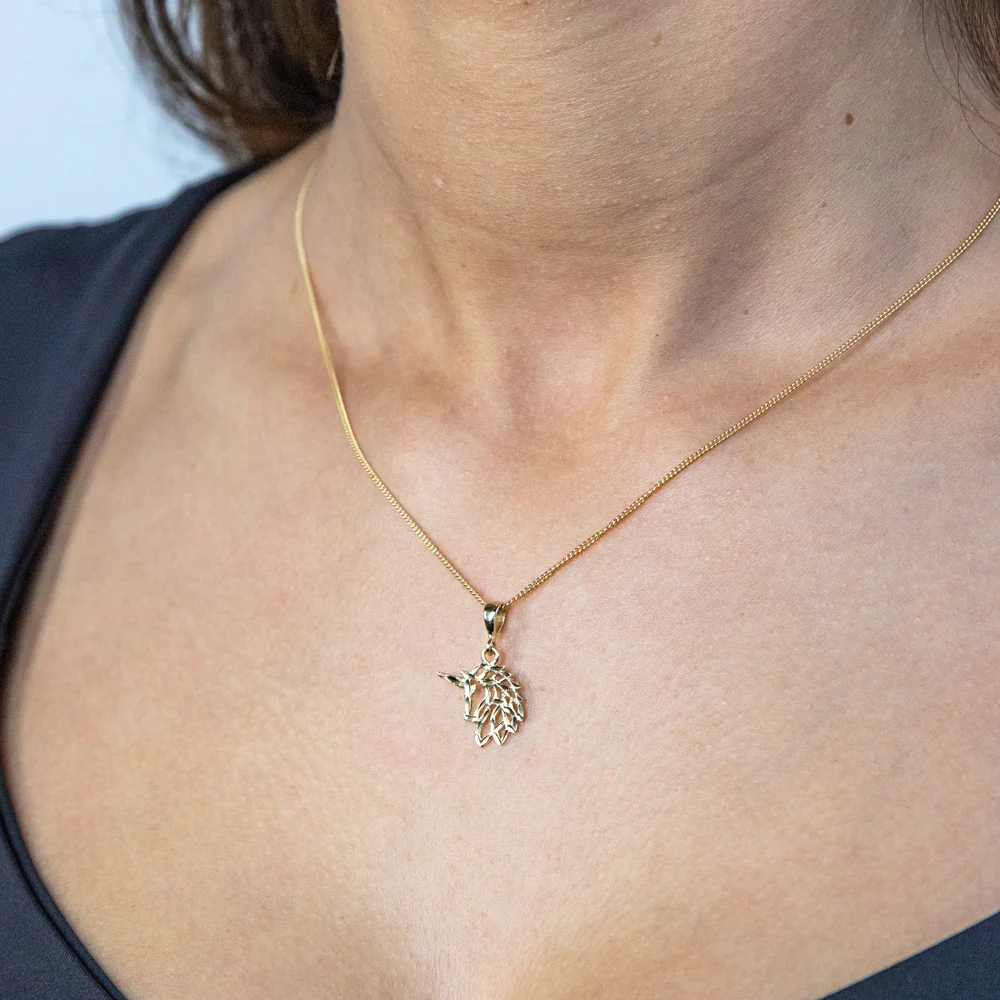 9ct Yellow Gold Unicorn Outline Pendant - Image 2