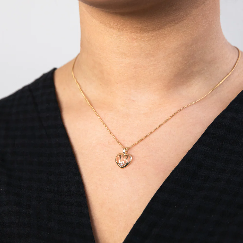9ct Yellow Gold Zirconia Number 13 Heart Pendant - Image 2