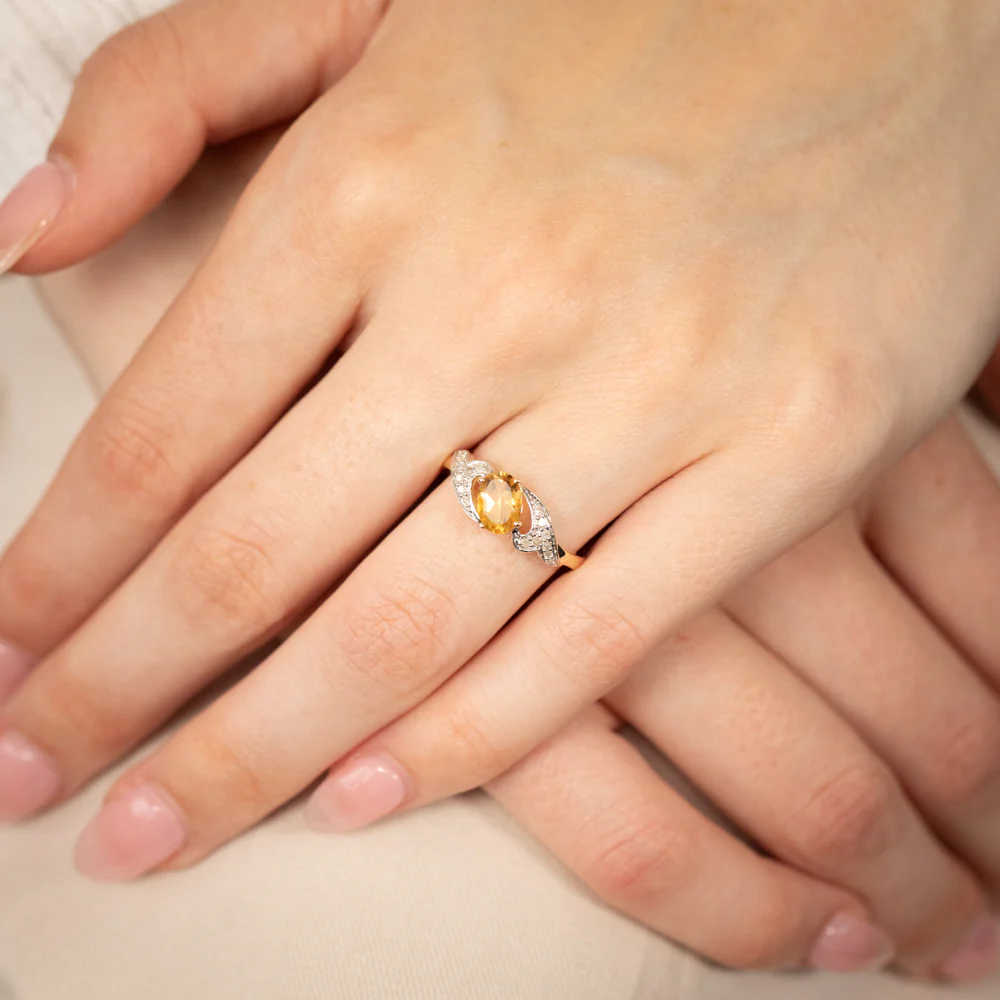 9ct Yellow & White Gold Two Tone Natural Citrine And Diamond Ring - Image 3