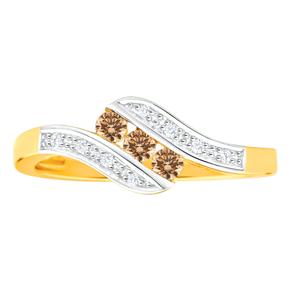 Australian Diamond 9ct Yellow Gold Diamond Trilogy Ring
