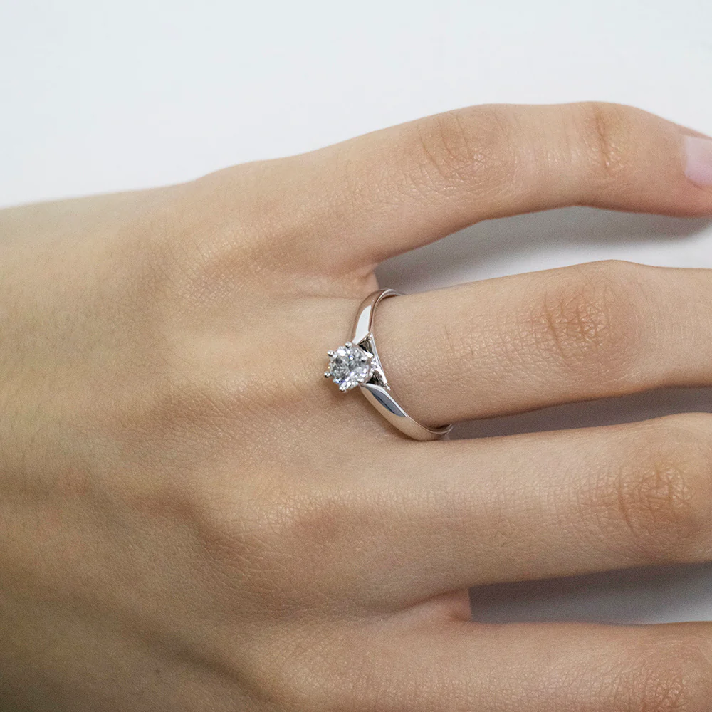 Certified Diamond 18ct White Gold Diamond Ring - Image 3