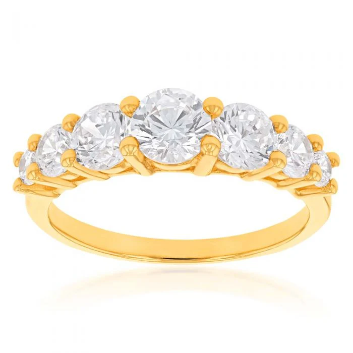 Cubic Zirconia Graduated 7 Stone Ring in 9ct Yellow Gold