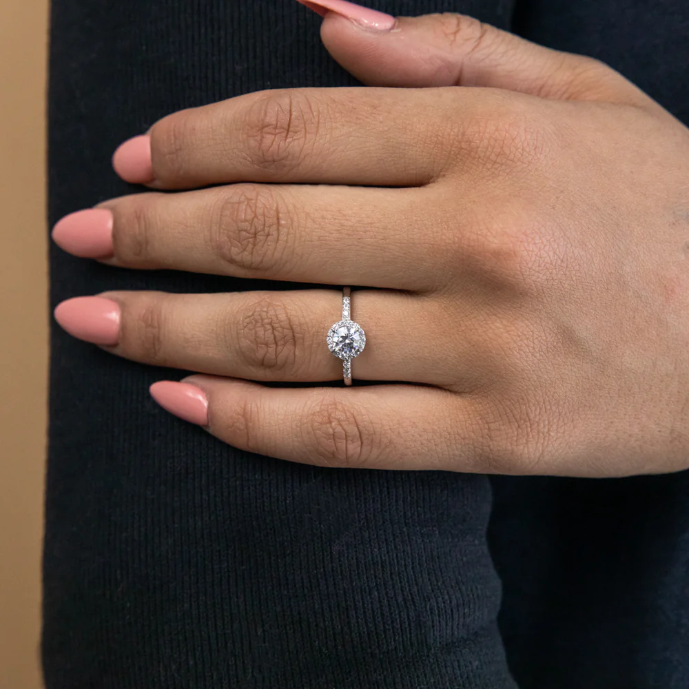 Cubic Zirconia Halo Ring in 9ct White Gold - Image 3