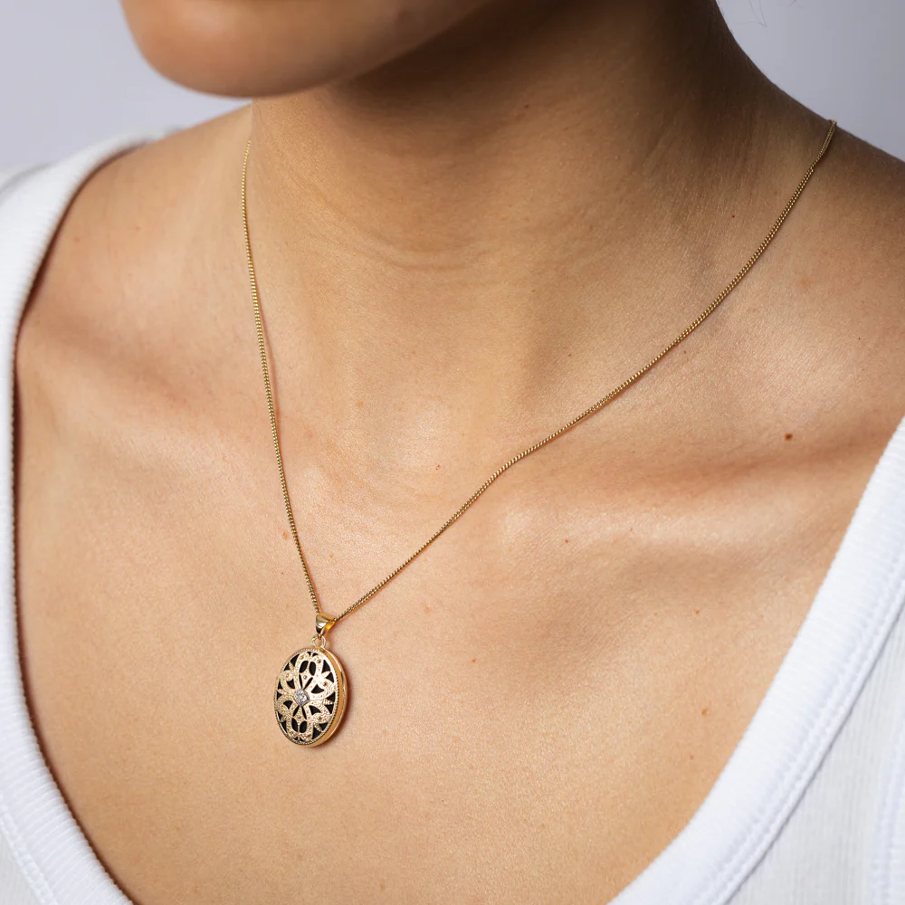 Diamond Pendant in 9ct Yellow Gold - Image 3