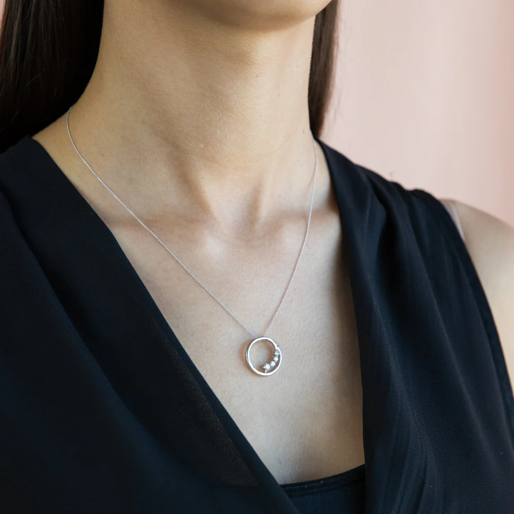 Flawless Cut 1/4 Carat Diamond Open Circle Pendant in 9ct White Gold With Chain - Image 3