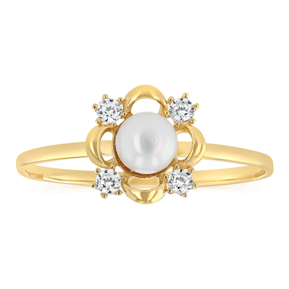Freshwater Pearl and Cubic Zirconia Ring in 9ct Yellow Gold