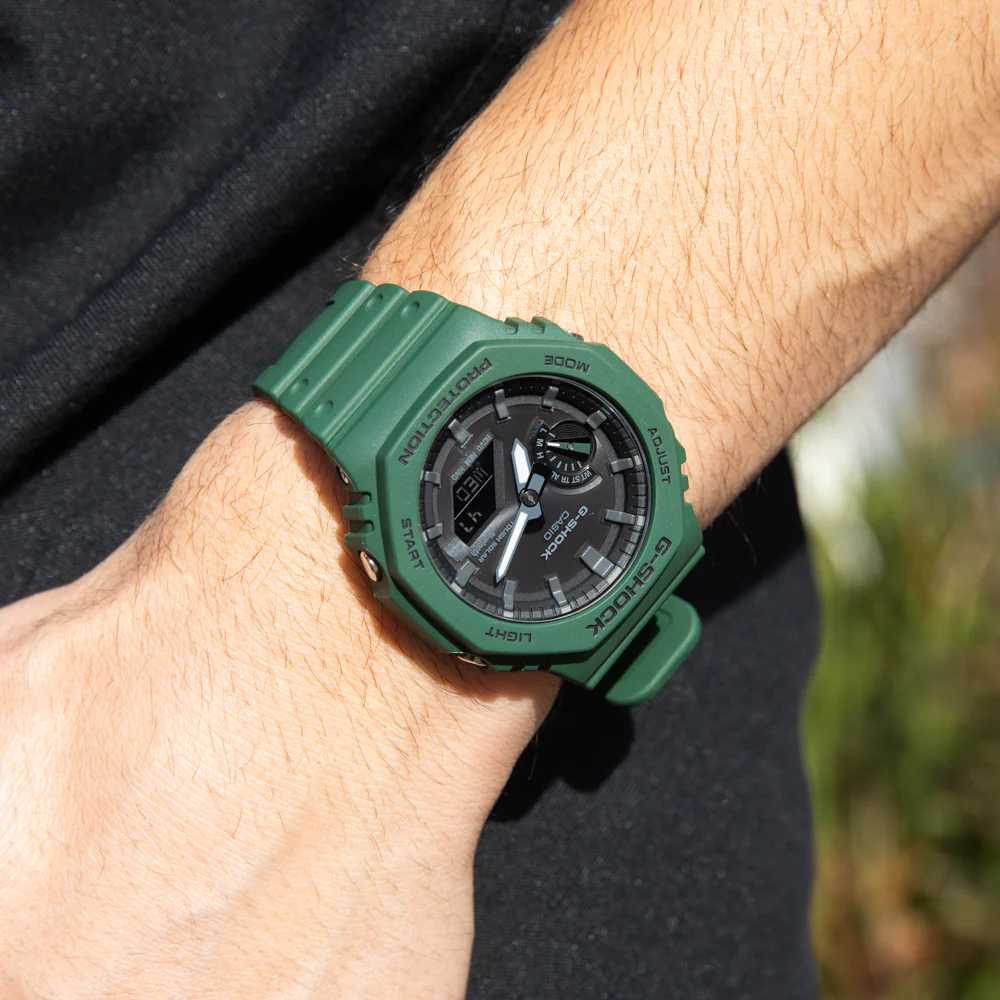 G-Shock GAB2100-3A Bluetooth Solar 'CasiOak' - Image 3