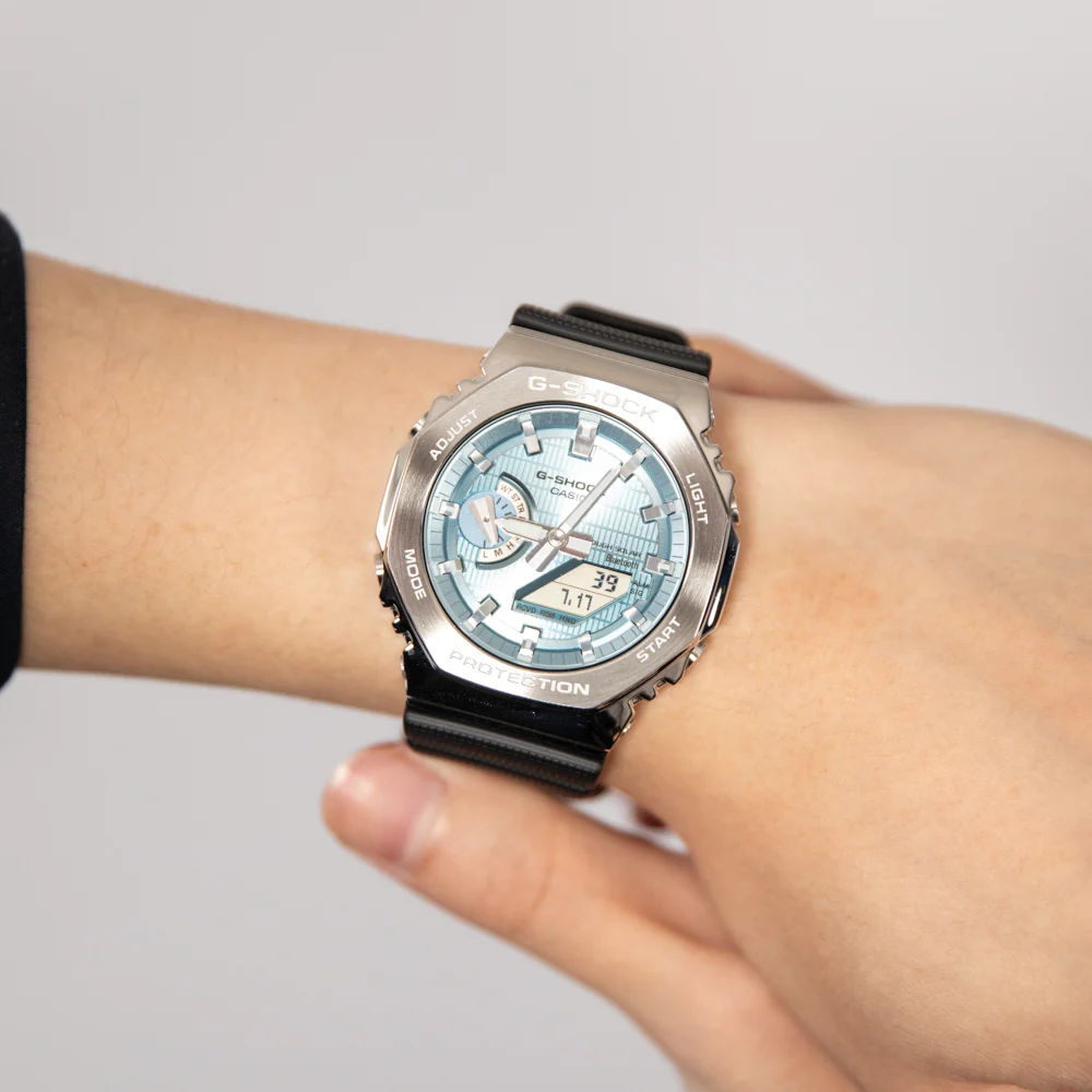 G-Shock GBM2100A-1A2 Metal Covered Bluetooth 'CasiOak' - Image 8