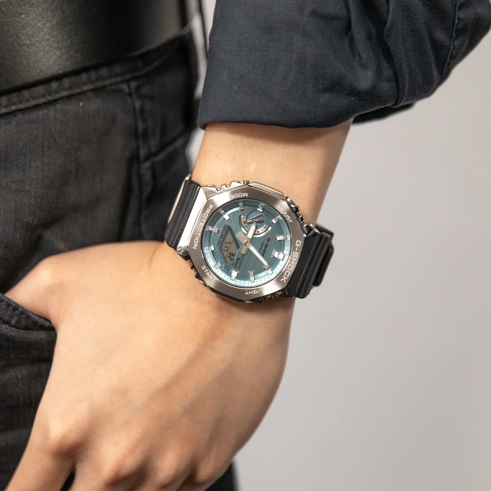 G-Shock GBM2100A-1A2 Metal Covered Bluetooth 'CasiOak' - Image 9