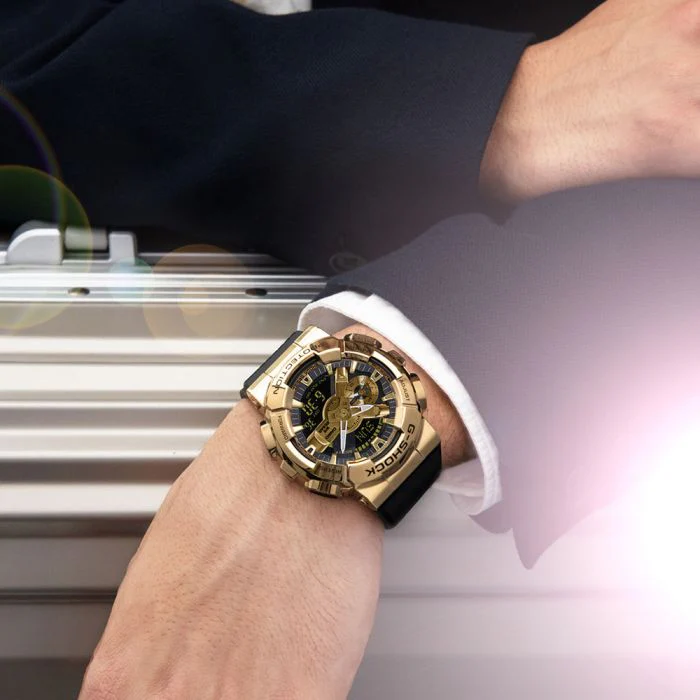 G-Shock GM110G-1A9 Metal Covered - Image 2