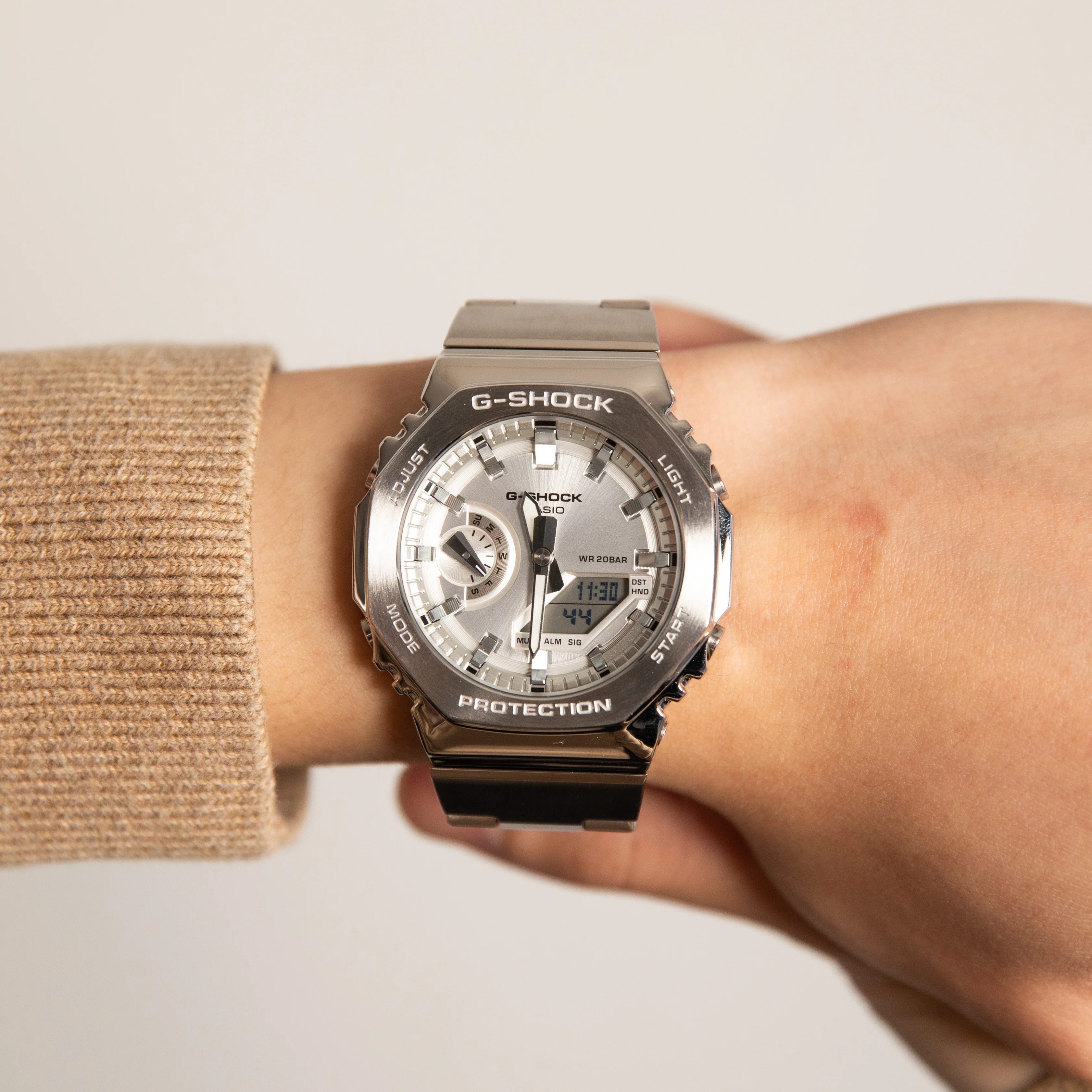 G-Shock GM2110D-7A G-Steel Metal Covered 'CasiOak' - Image 4