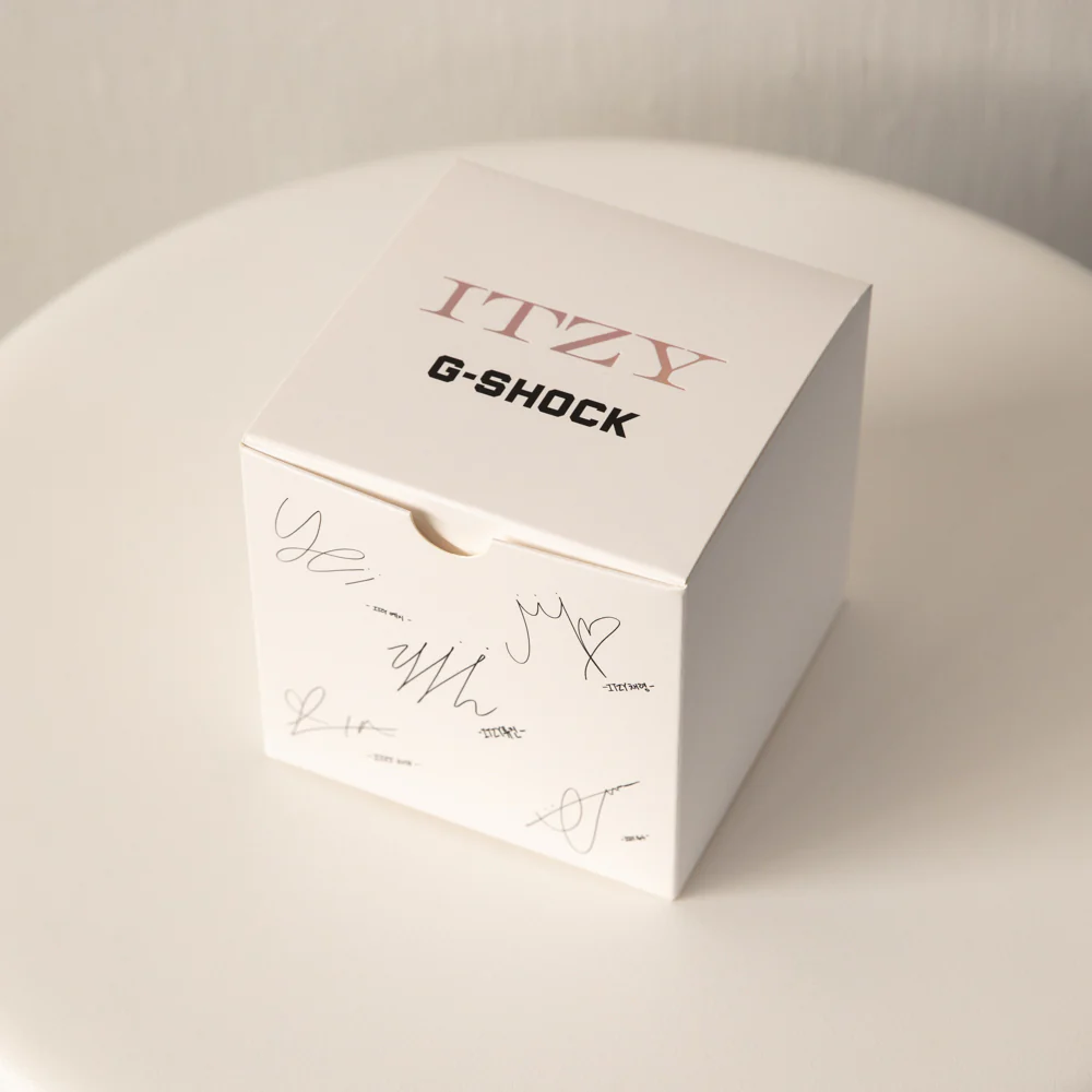 G-Shock GMA-P2100ZY-1A ITZY Collaboration Watch - Image 6