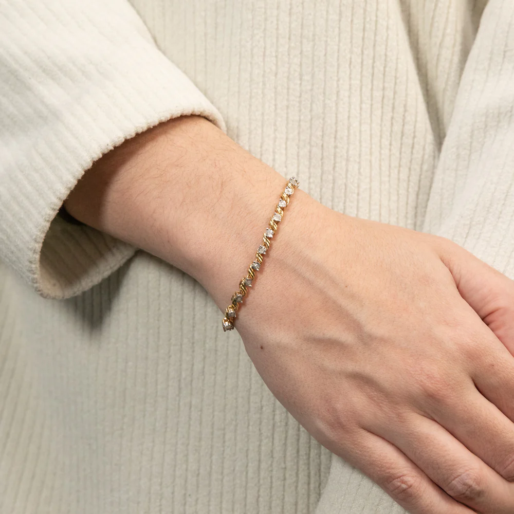 Gold Plated Sterling Silver 1/4 Carat Diamond Bracelet 18.5cm - Image 3