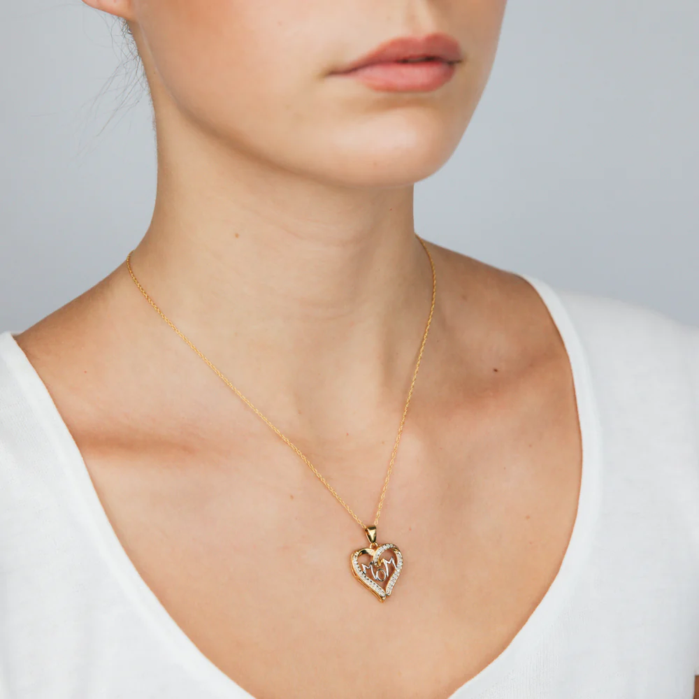 Gold Plated Sterling Silver 1/4 Carat Diamond "MUM" Heart Pendant on 45cm Chain - Image 2