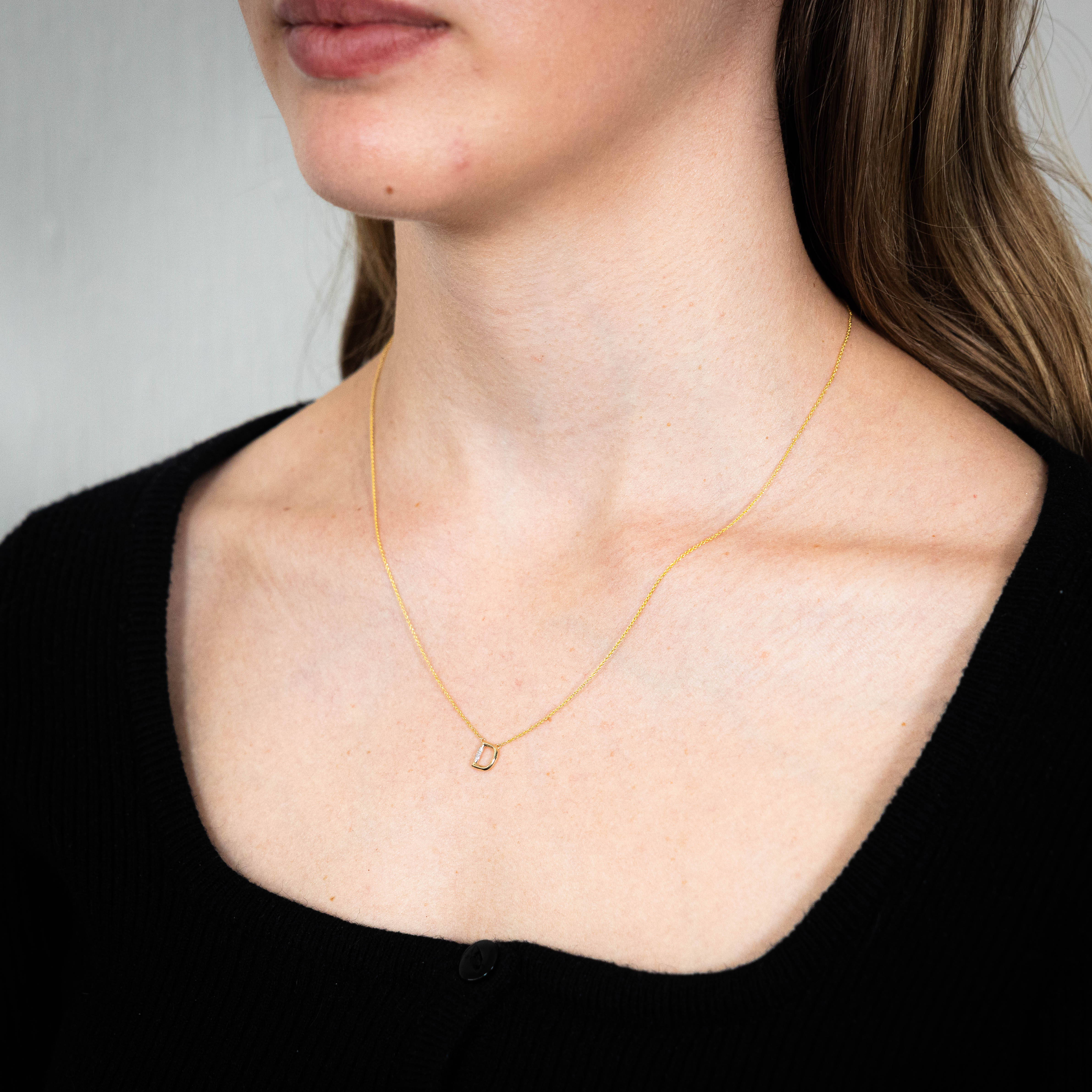 Initial D Diamond Pendant in 9ct Yellow Gold - Image 2