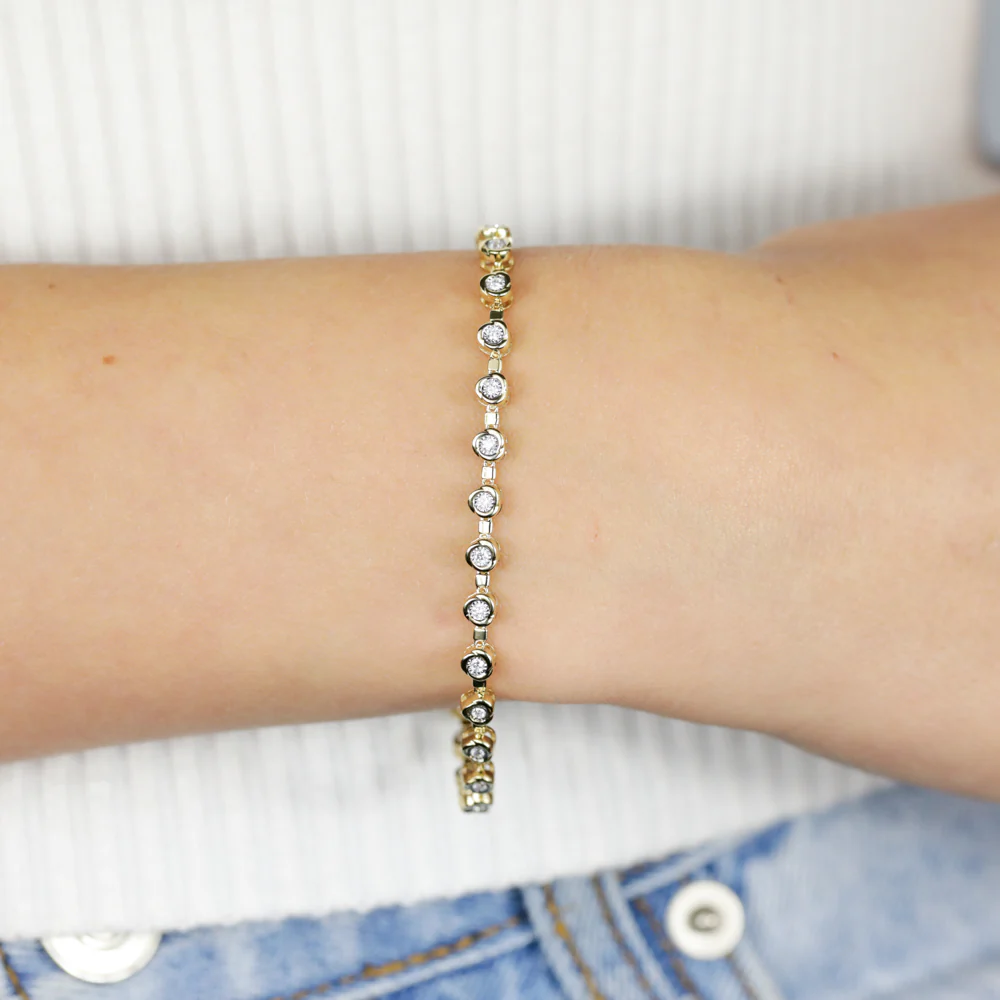 Luminesce Lab Grown 0.45 Carat Diamond Bracelet in 9ct Yellow Gold - Image 5