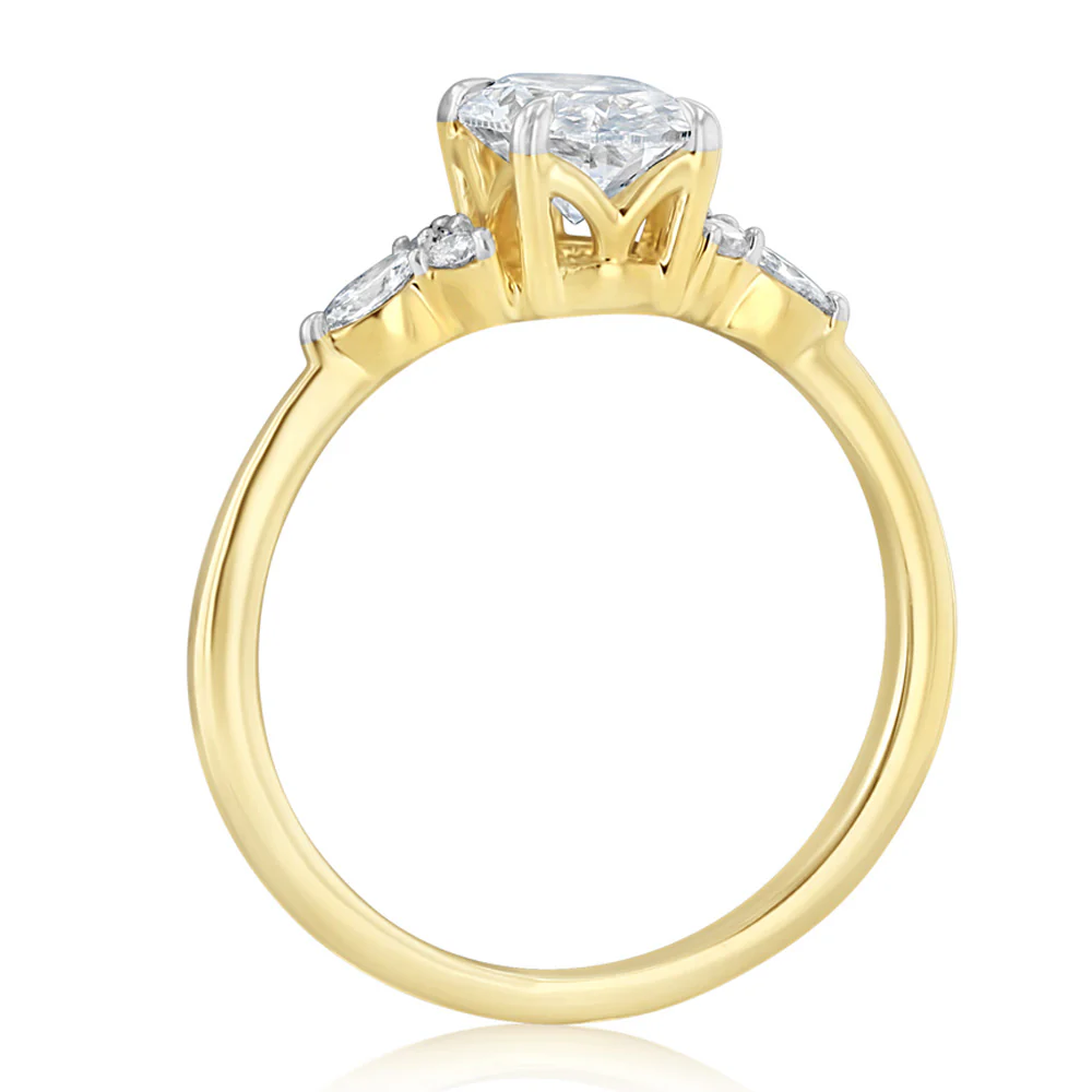 Luminesce Lab Grown 1.10 Carat Diamond Oval Ring in 9ct Yellow Gold - Image 3