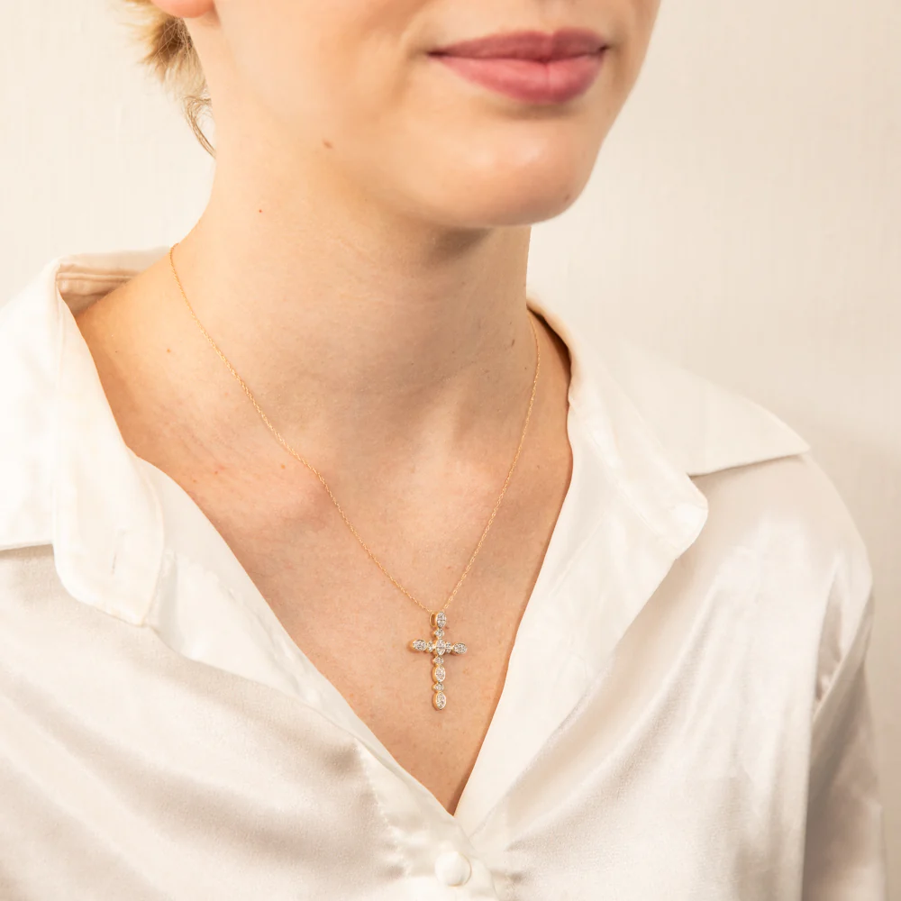 Luminesce Lab Grown 1/4 Carat Cross Pendant in 9ct Yellow Gold - Image 2