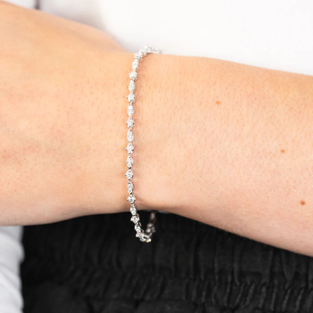 Luminesce Lab Grown 1.5 Carat Diamond Fancy Bracelet in 9ct White Gold - Image 3
