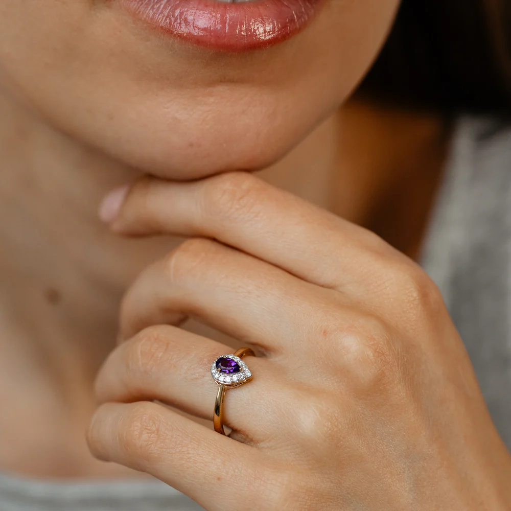 Luminesce Lab Grown 1/6 Carat Diamond and Amethyst Ring in 9ct Yellow Gold - Image 3