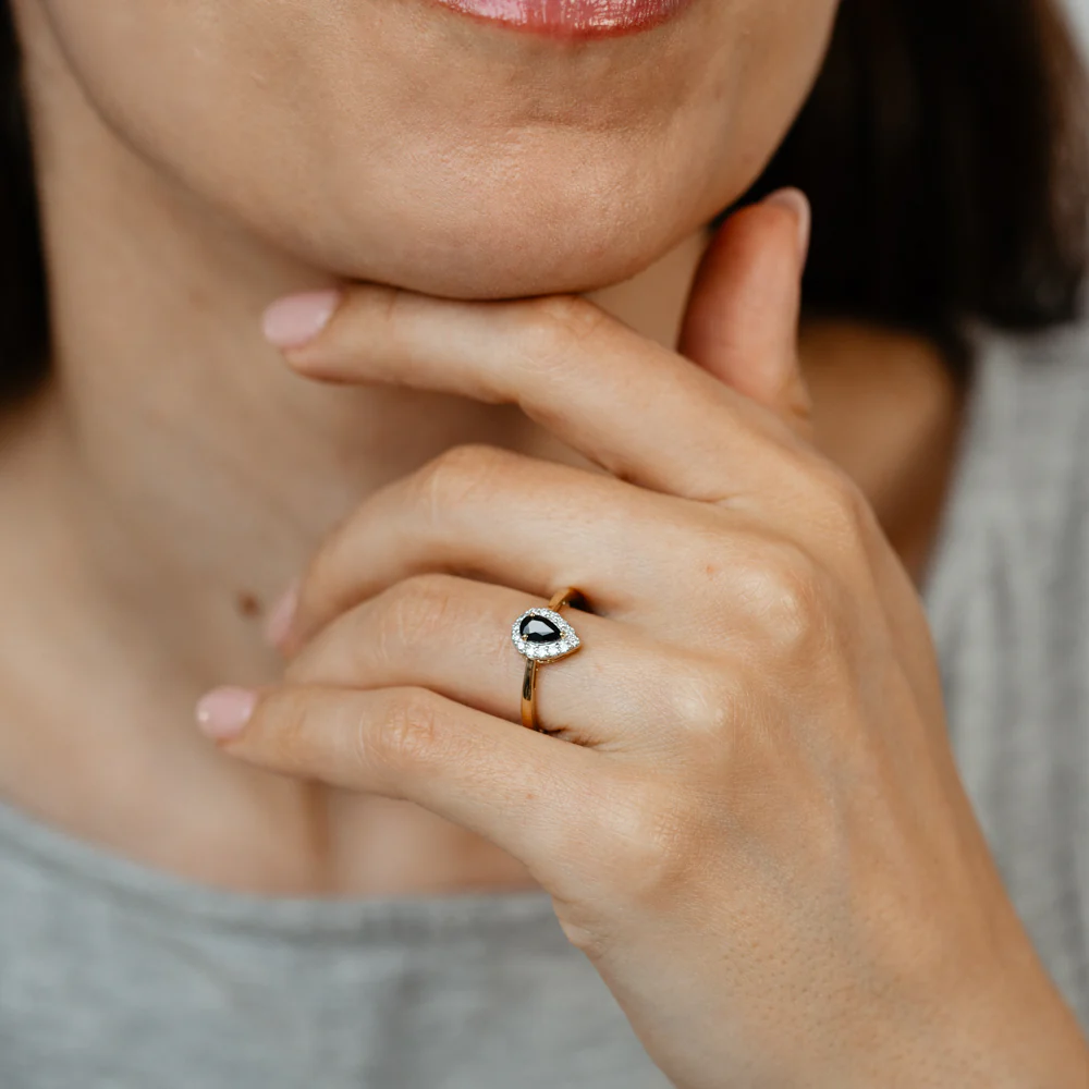 Luminesce Lab Grown 1/6 Carat Diamond and Natural Black Sapphire Ring in 9ct Yellow Gold - Image 3