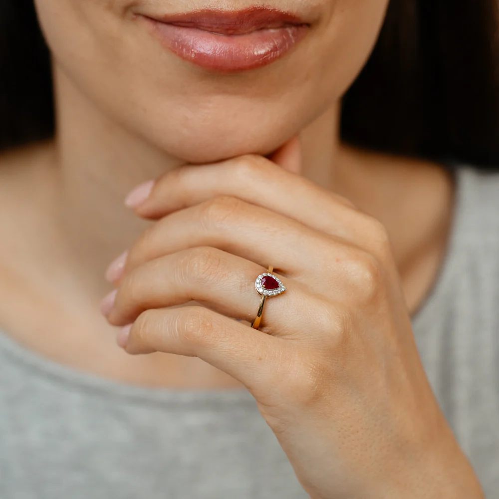 Luminesce Lab Grown 1/6 Carat Diamond and Natural Ruby Ring in 9ct Yellow Gold - Image 3