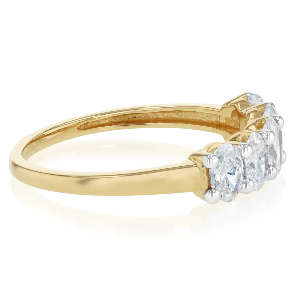 Luminesce Lab Grown 1 Carat Diamond Oval Ring in 9ct Yellow Gold - Image 2